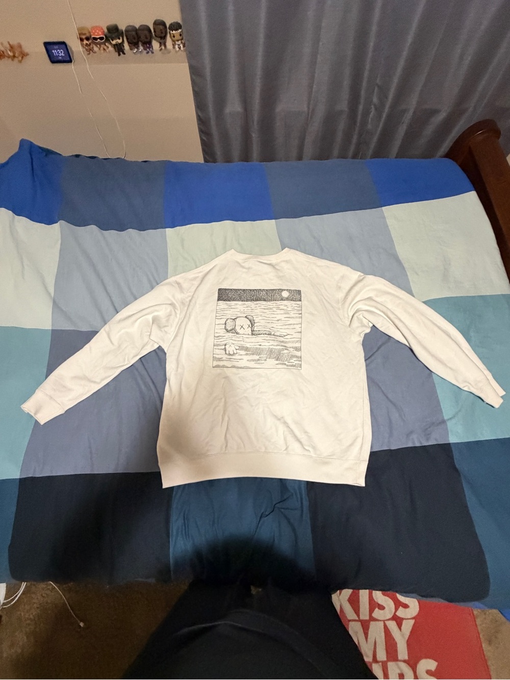 Kaws X Uniqlo sweatshirt
